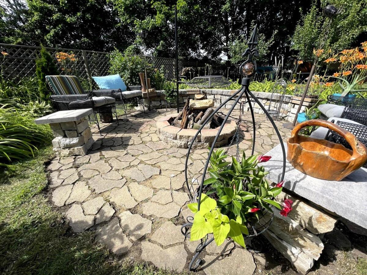 Schaumburg Paradise Oasis With A Secret Garden And Private Pool Экстерьер фото